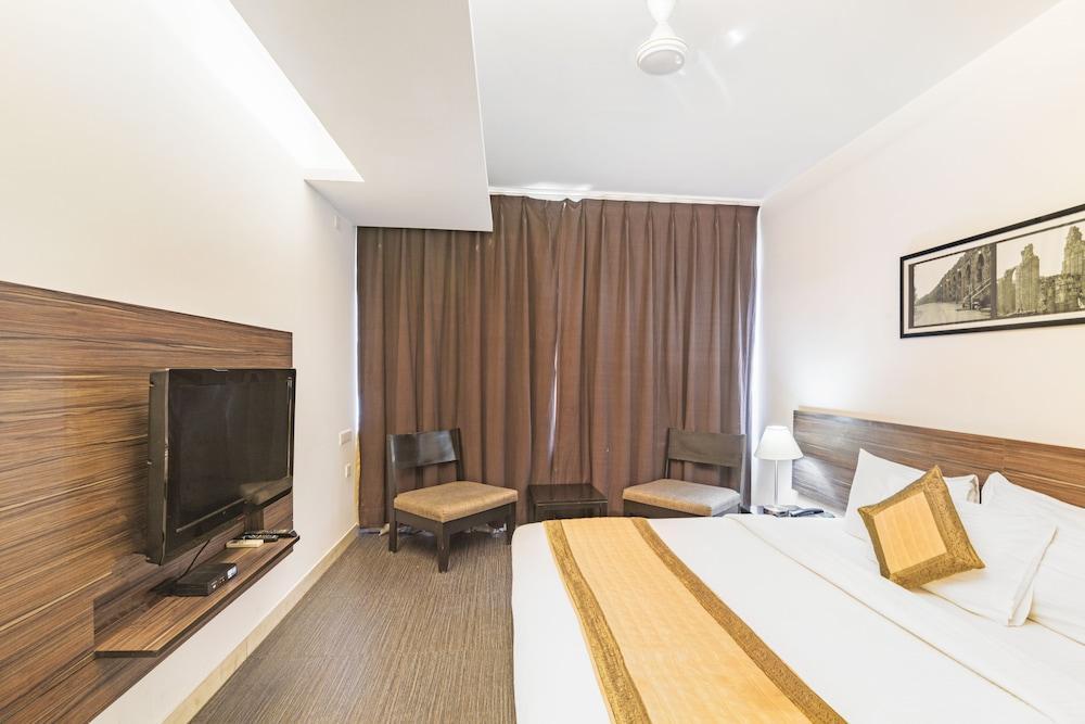 Royal Residence 古尔冈 外观 照片